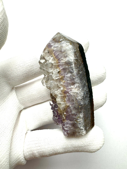 Amethyst Phantom lining Crystal Point