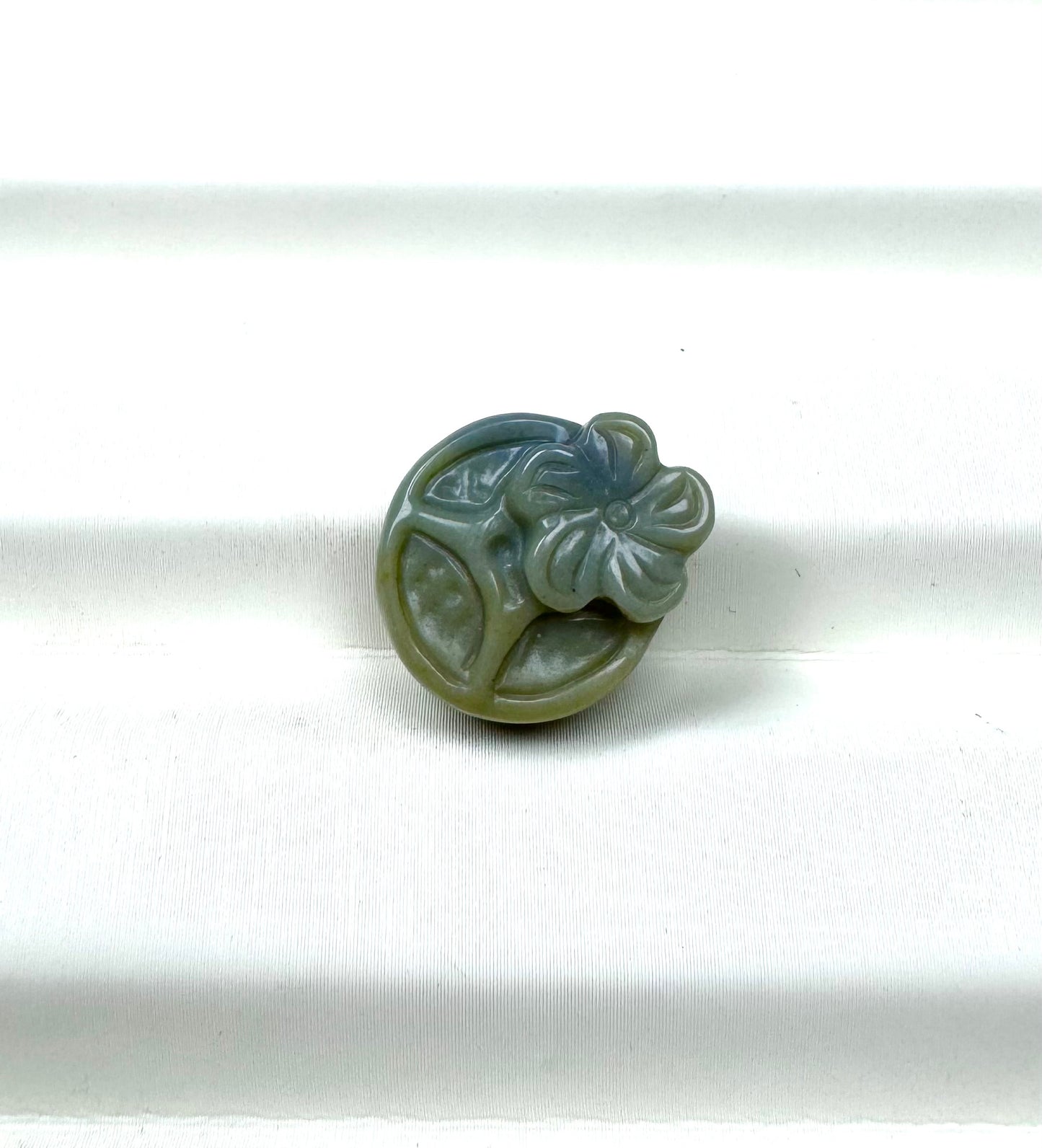 Chinese coin and flower (有钱花）